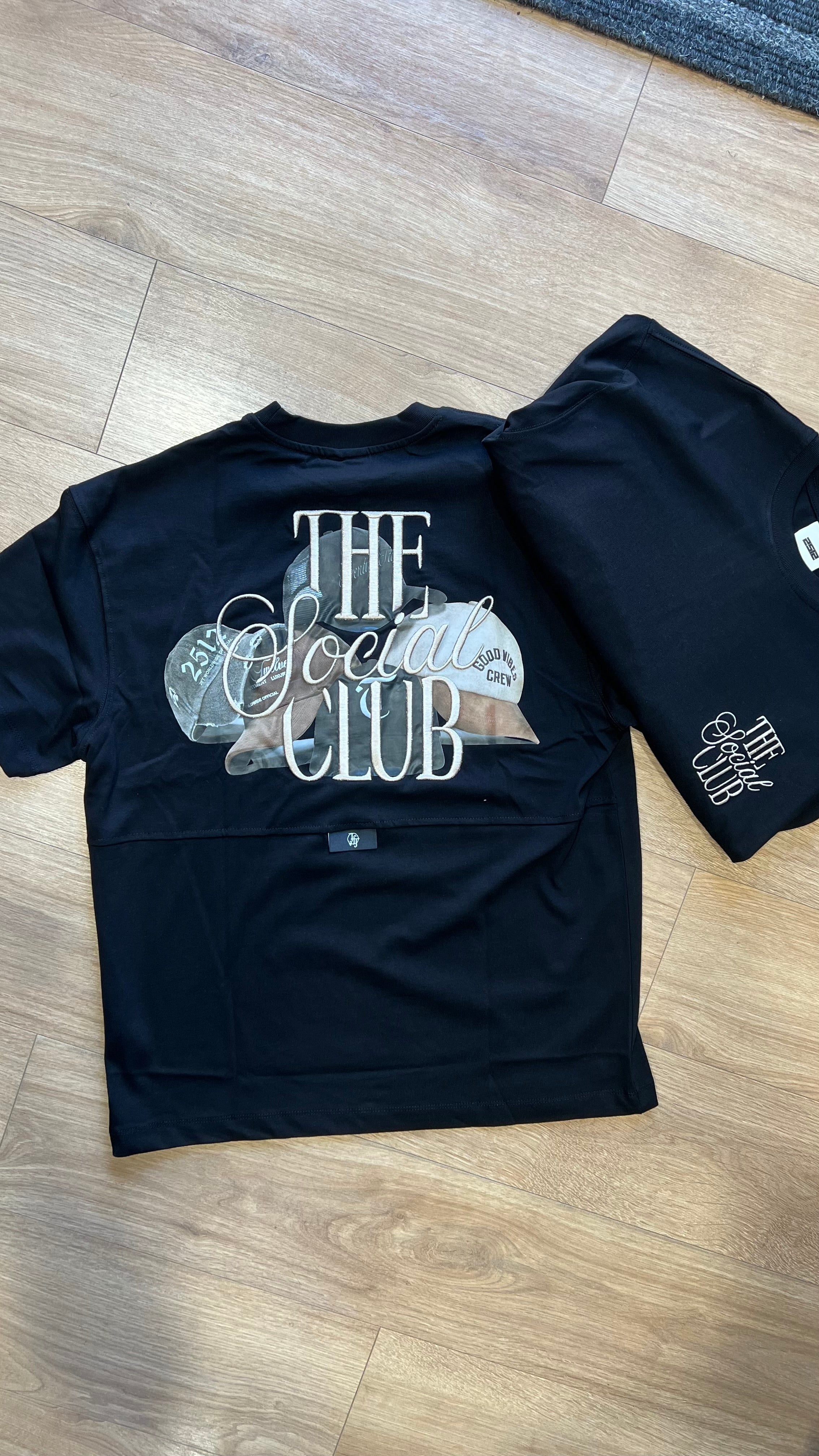 T-shirt “Social Club”