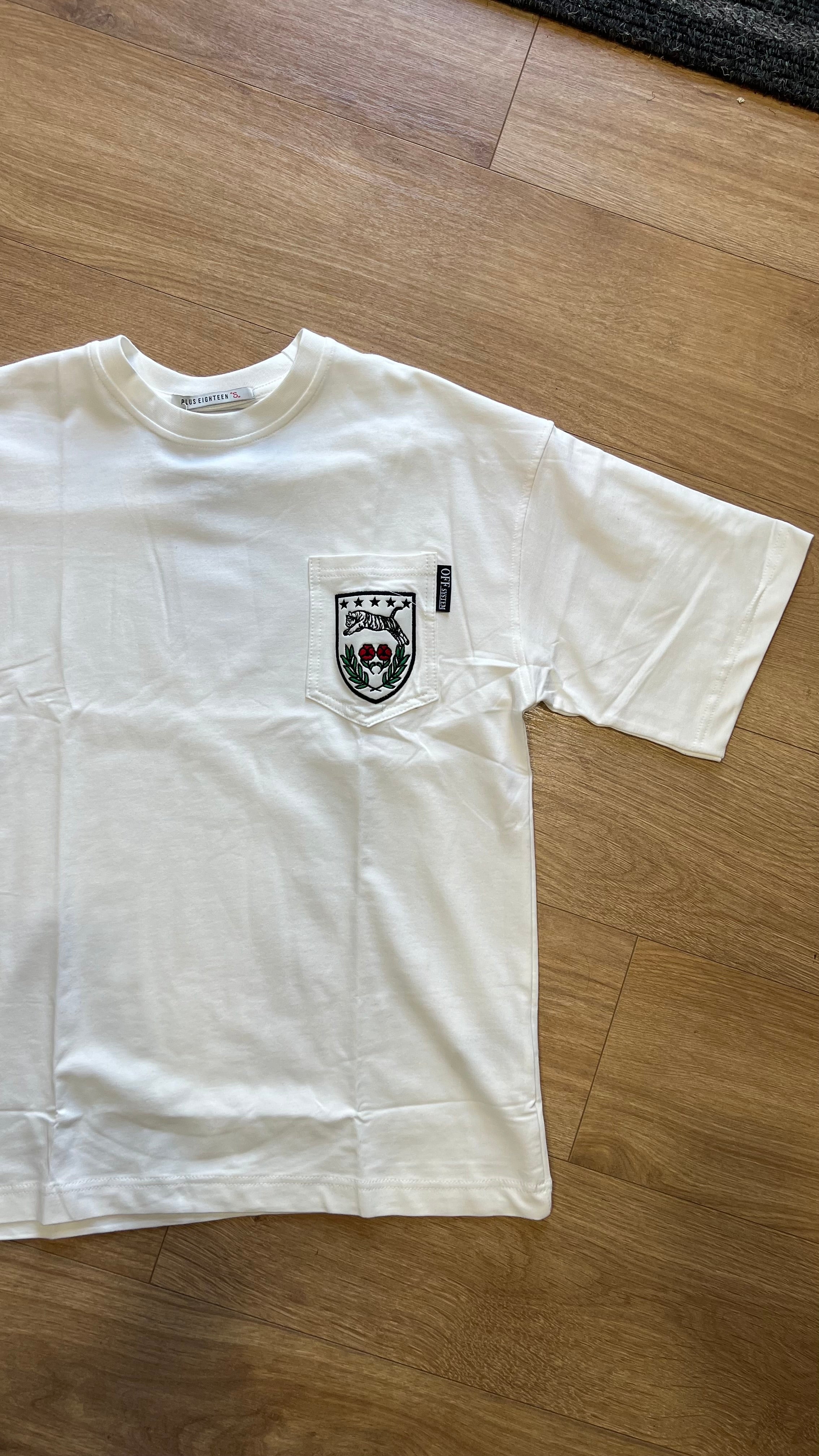 T-shirt “Front Pocket”