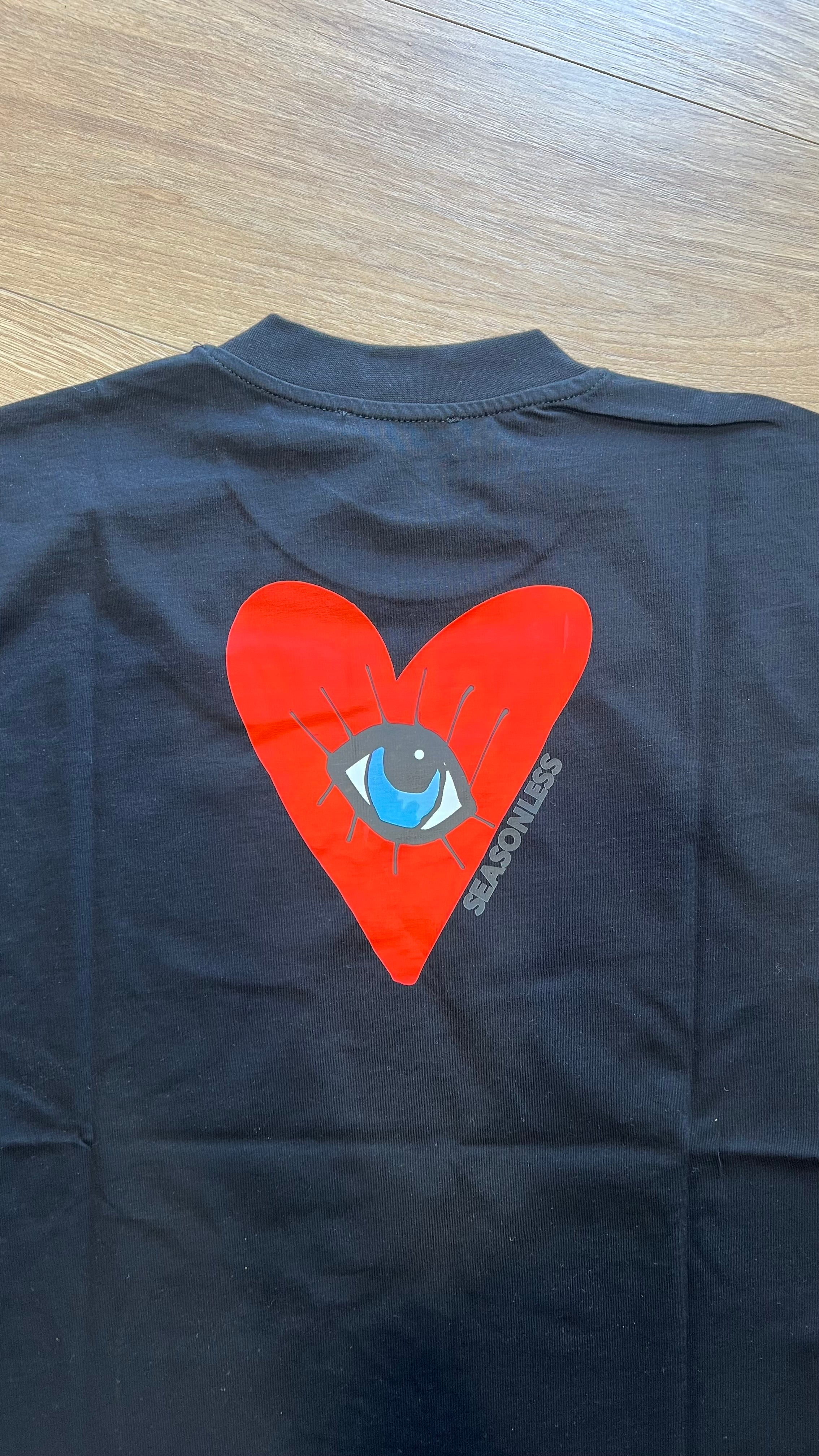 Tshirt Heart Eyes