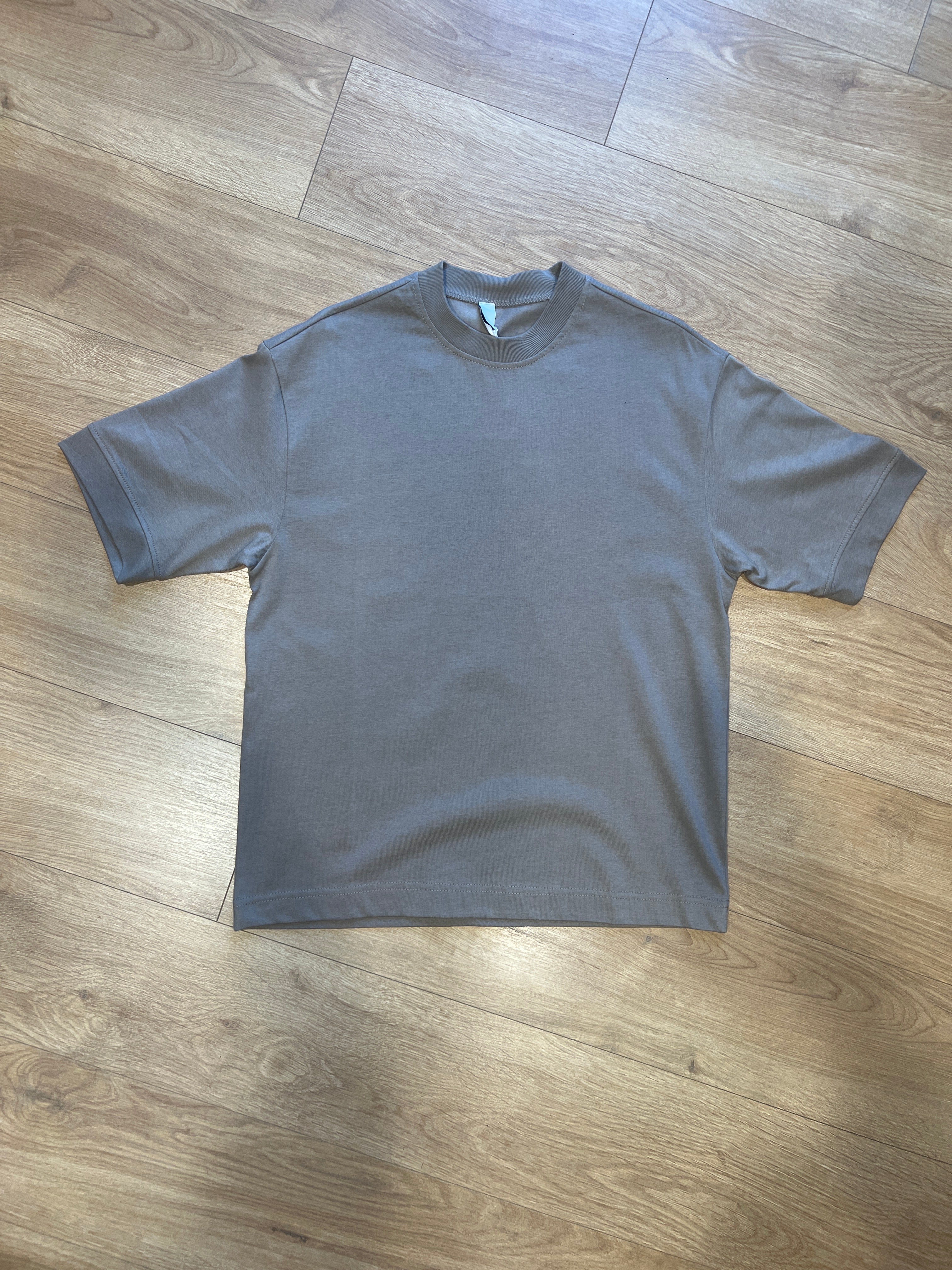 T-shirt Compact